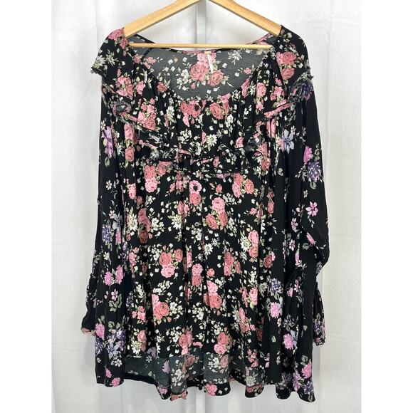 Free People Tops - FREE PEOPLE Loretta Floral Printed Tunic Top Button Up Oversized Black Pink L